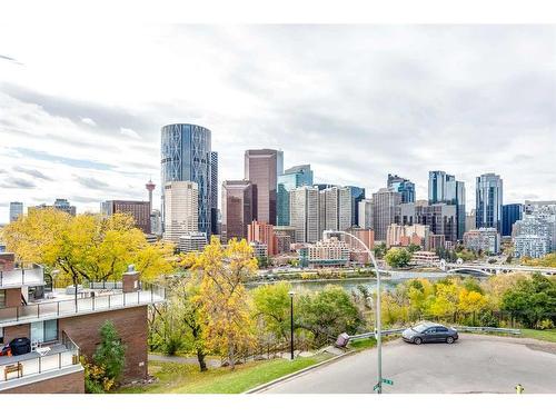 404-316 1 Avenue Ne, Calgary, AB - Outdoor With View