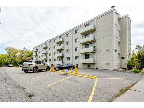 404-316 1 Avenue Ne, Calgary, AB - Outdoor With Balcony With Facade