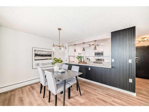 1003-1334 13 Avenue Sw, Calgary, AB - Indoor Photo Showing Dining Room