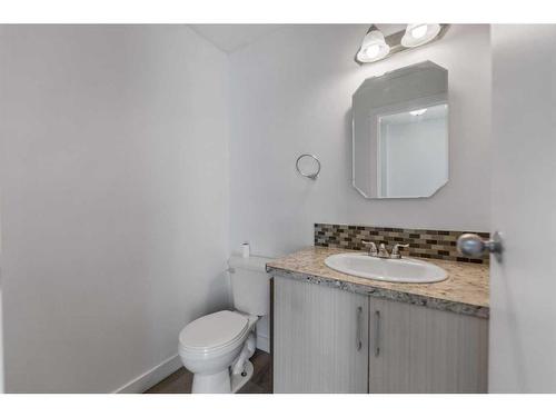 345 Falshire Drive Ne, Calgary, AB - Indoor Photo Showing Bathroom