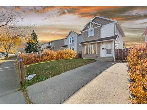 345 Falshire Drive Ne, Calgary, AB - Outdoor