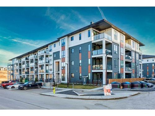 4411-15 Sage Meadows Landing Nw, Calgary, AB - Outdoor With Balcony With Facade