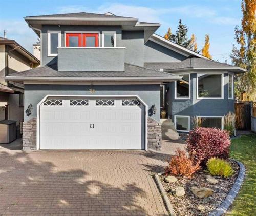 38 Woodbriar Place Sw, Calgary, AB - Outdoor