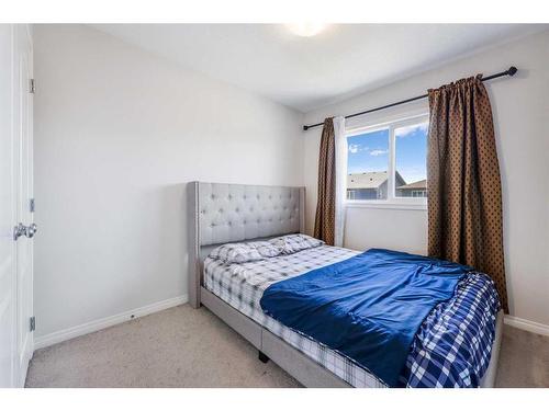 45 Legacy Glen Street Se, Calgary, AB - Indoor Photo Showing Bedroom