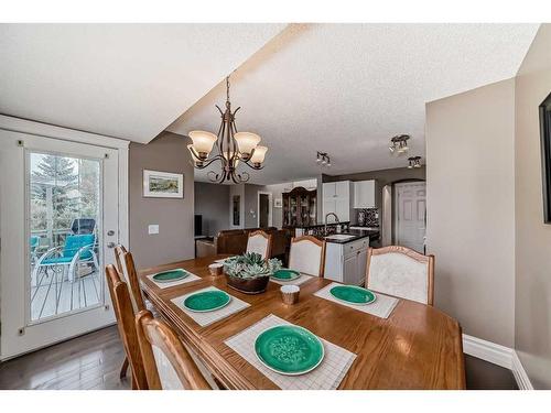 125 Cougarstone Place Sw, Calgary, AB - Indoor Photo Showing Dining Room