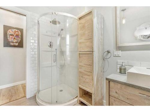 71067 Township Road 38-0, Rural Clearwater County, AB - Indoor Photo Showing Bathroom