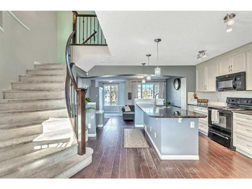 454 Auburn Crest Way Se, Calgary, AB - Indoor Photo Showing Kitchen