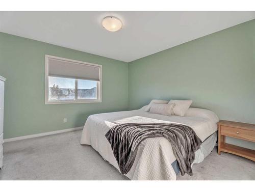 454 Auburn Crest Way Se, Calgary, AB - Indoor Photo Showing Bedroom