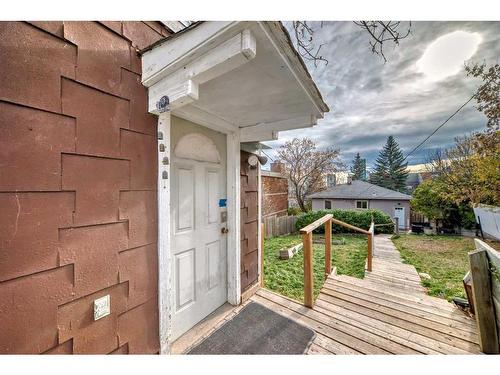 348 2 Avenue Ne, Calgary, AB - Outdoor With Exterior