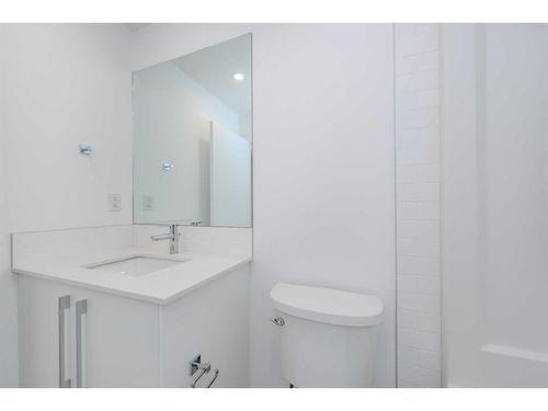 3407-111 Wolf Creek Drive Se, Calgary, AB - Indoor Photo Showing Bathroom