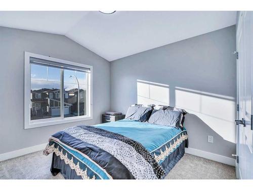 208 Bayview Street Sw, Airdrie, AB - Indoor Photo Showing Bedroom