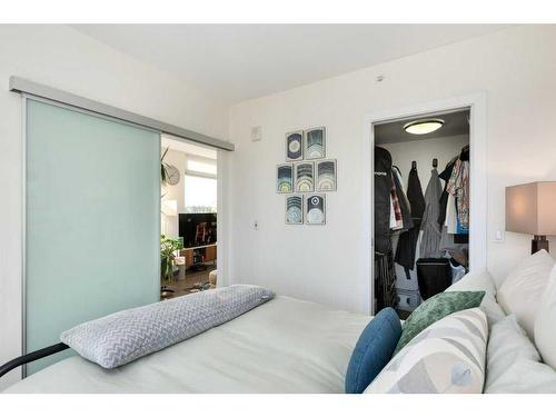 1302-1500 7 Street Sw, Calgary, AB - Indoor Photo Showing Bedroom