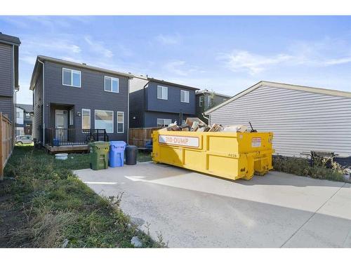 30 Wolf Creek Manor Se, Calgary, AB 