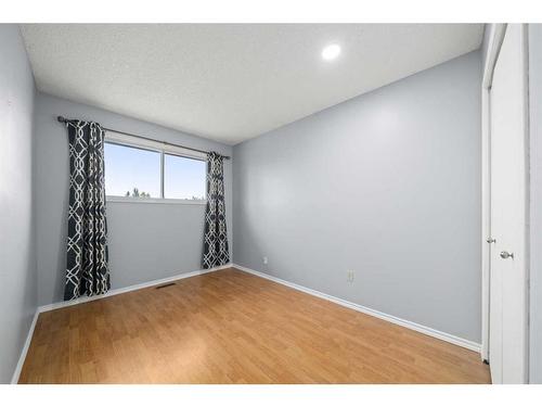 1202 Murdoch Street, Crossfield, AB - Indoor Photo Showing Other Room