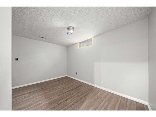 1202 Murdoch Street, Crossfield, AB - Indoor Photo Showing Other Room