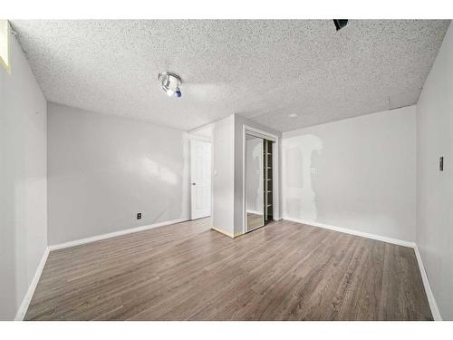 1202 Murdoch Street, Crossfield, AB - Indoor Photo Showing Other Room