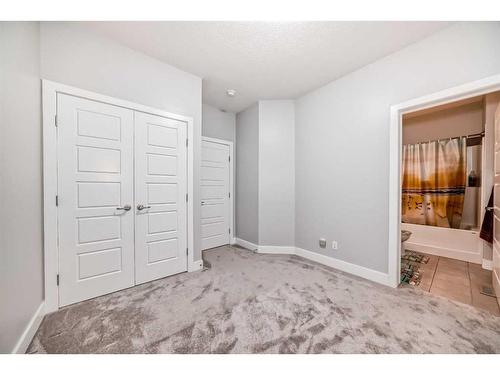 48 Savanna Grove Ne, Calgary, AB - Indoor Photo Showing Other Room