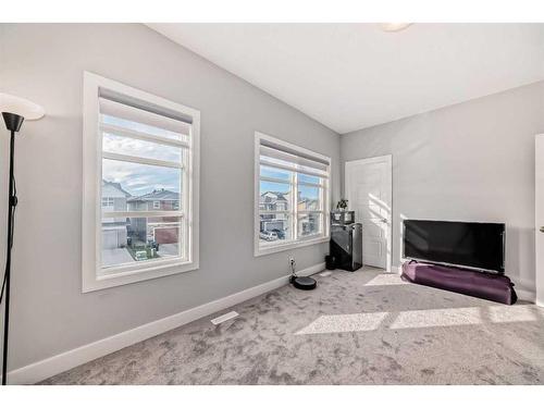 48 Savanna Grove Ne, Calgary, AB - Indoor