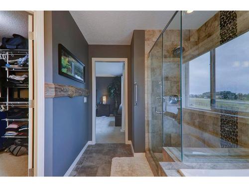 6 Ranchers Bay, Okotoks, AB - Indoor Photo Showing Bathroom