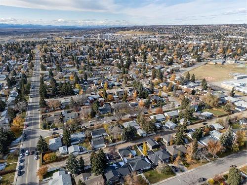 14 Gladeview Crescent Sw, Calgary, AB - Outdoor With View