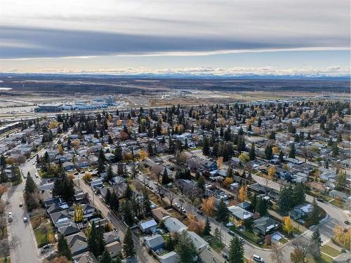 14 Gladeview Crescent Sw, Calgary, AB - Outdoor With View