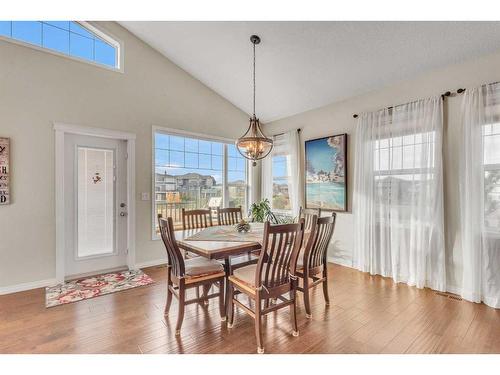 1043 Kings Heights Way Se, Airdrie, AB - Indoor Photo Showing Dining Room