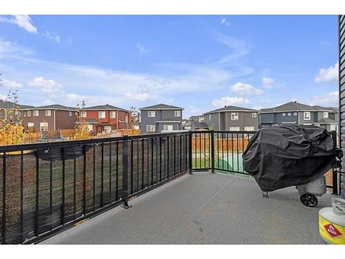 1410 Price Close, Carstairs, AB - Outdoor With Exterior