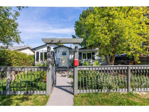 4836 Montana Crescent Nw, Calgary, AB 