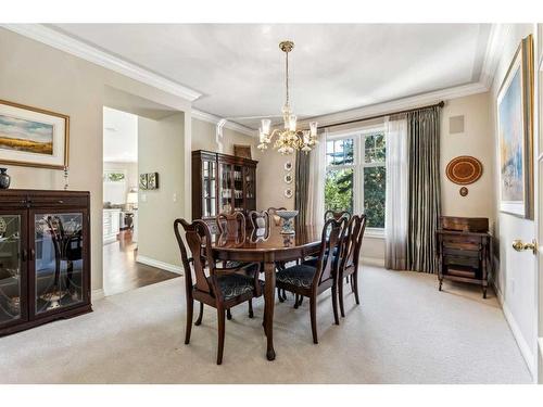 107 Sunrise Way, Priddis Greens, AB - Indoor Photo Showing Dining Room