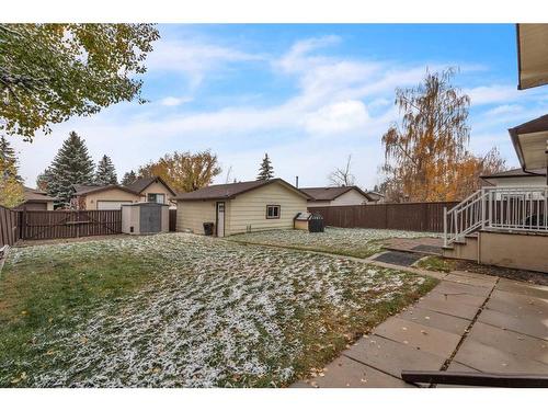 17 Alcock Street, Okotoks, AB - Outdoor