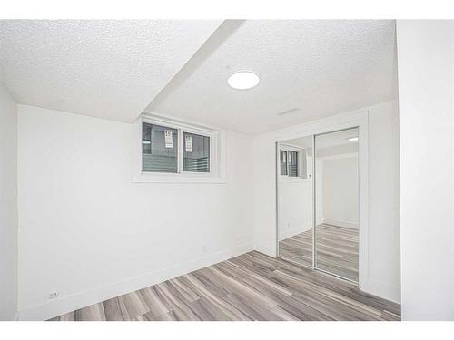 5224 26 Avenue Ne, Calgary, AB - Indoor Photo Showing Other Room