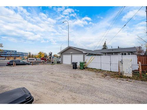 5224 26 Avenue Ne, Calgary, AB - Outdoor