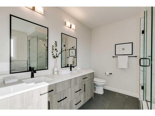 584 Grayling Bend, Rural Rocky View County, AB - Indoor Photo Showing Bathroom