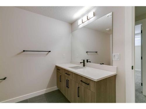 584 Grayling Bend, Rural Rocky View County, AB - Indoor Photo Showing Bathroom