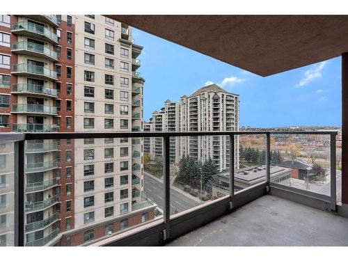 902-650 10 Street Sw, Calgary, AB - Outdoor With Balcony