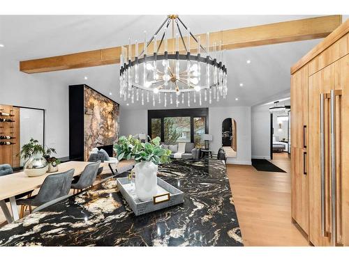 3604 Chippendale Drive Nw, Calgary, AB - Indoor Photo Showing Dining Room