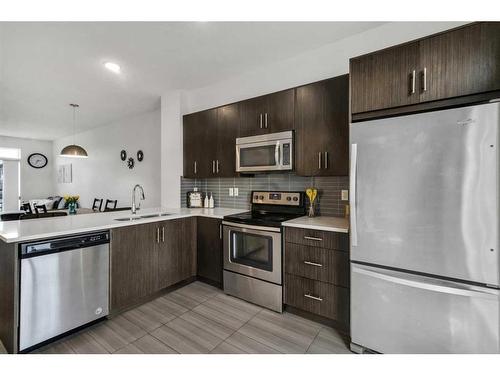 43 Walden Path Se, Calgary, AB - Indoor Photo Showing Kitchen