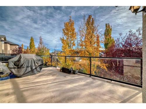 81 Springborough Boulevard Sw, Calgary, AB - Outdoor