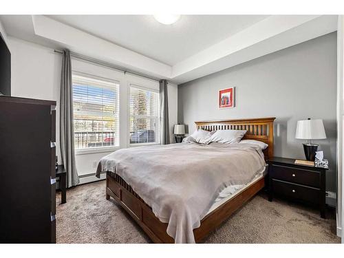 109-200 Cranfield Common Se, Calgary, AB - Indoor Photo Showing Bedroom