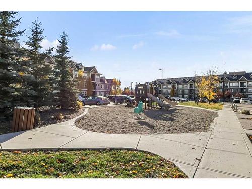 109-200 Cranfield Common Se, Calgary, AB - Outdoor