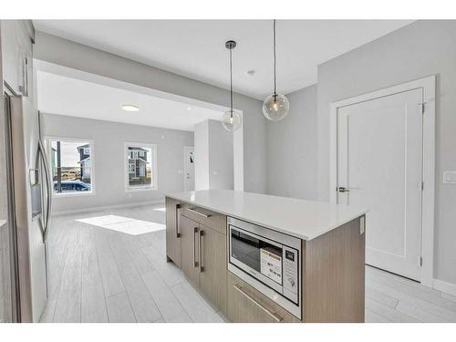 588 Dawson Drive, Chestermere, AB - Indoor Photo Showing Kitchen