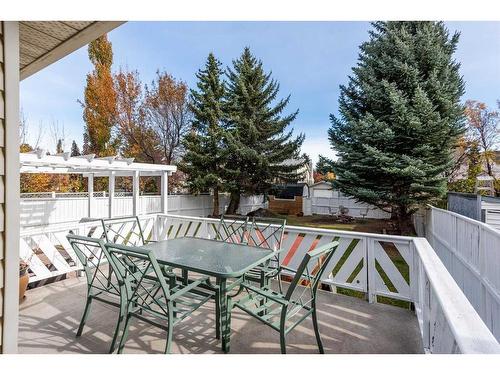 88 Woodmark Crescent Sw, Calgary, AB - Outdoor With Deck Patio Veranda