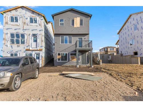 519 Lucas Boulevard Nw, Calgary, AB - Outdoor