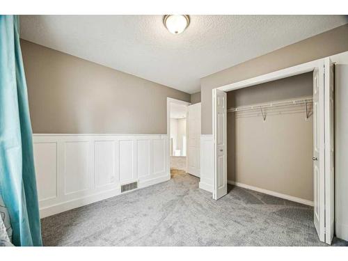 314 Rockyspring Circle Nw, Calgary, AB - Indoor Photo Showing Other Room