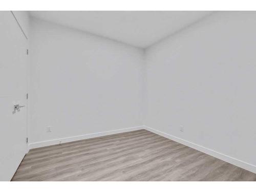 2113-350 Livingston Common Ne, Calgary, AB - Indoor Photo Showing Other Room