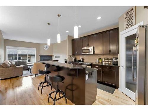 187 Evansridge Circle Nw, Calgary, AB - Indoor Photo Showing Kitchen With Upgraded Kitchen