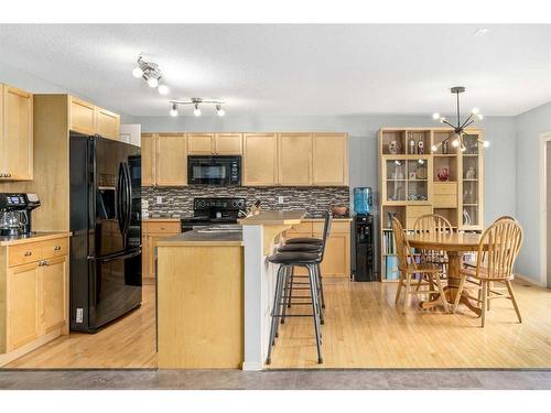 292 Evansbrooke Way Nw, Calgary, AB - Indoor Photo Showing Kitchen