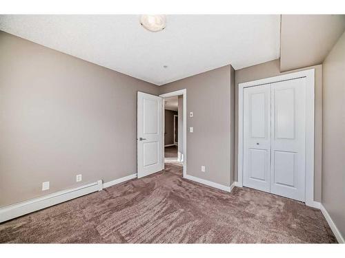 3320-81 Legacy Boulevard Se, Calgary, AB - Indoor Photo Showing Other Room