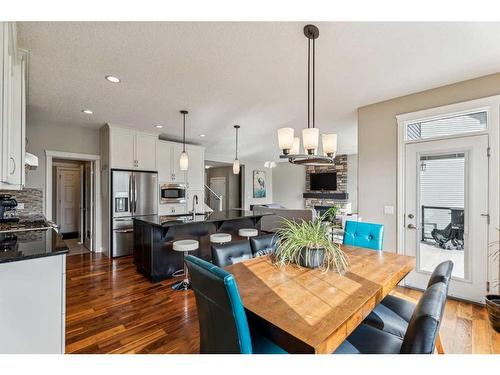 122 Canals Close Sw, Airdrie, AB - Indoor Photo Showing Dining Room