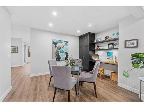 31 Schooner Close Nw, Calgary, AB - Indoor Photo Showing Dining Room